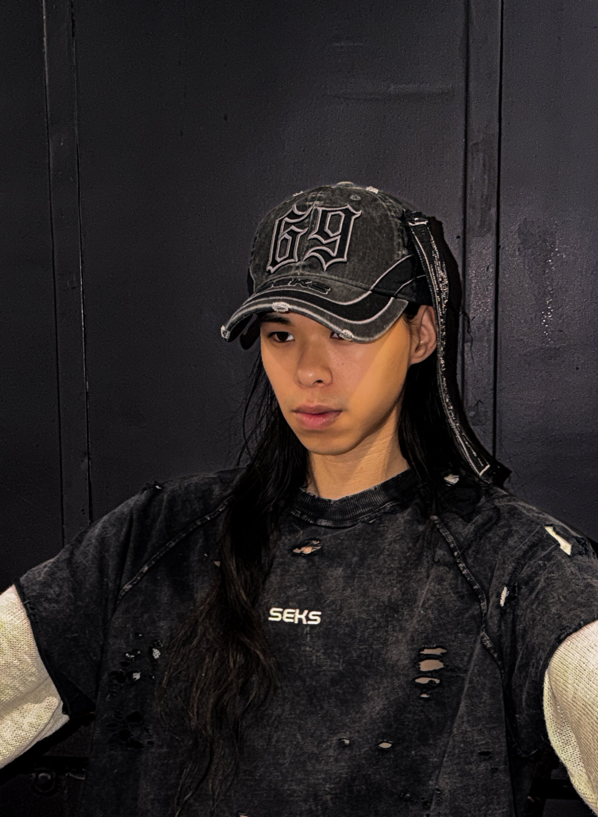 The 69 Hat, Black